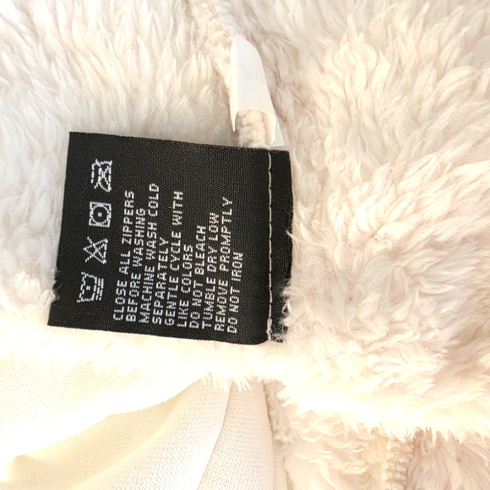 New Balance Cream Sherpa Fleece Pullover 1/4 Zip Cozy Jacket Size Small - Picture 12 of 12